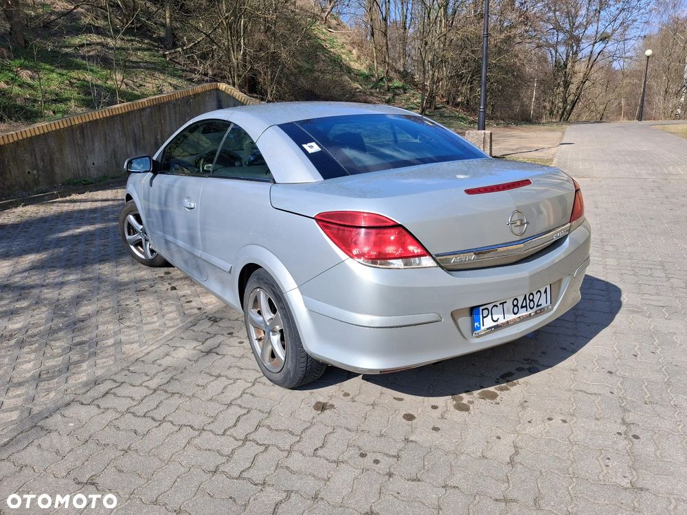 Opel Astra - 10