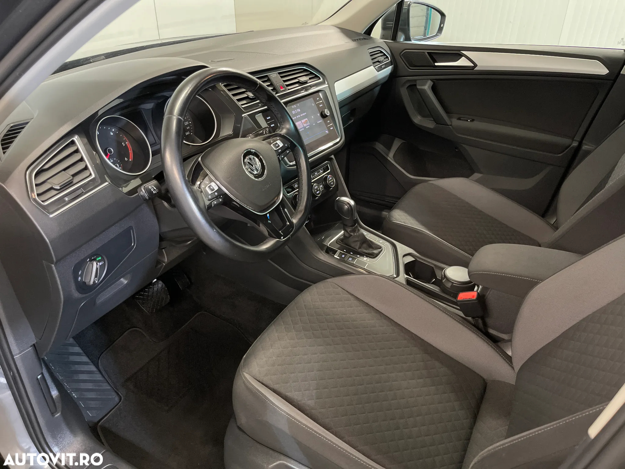 Volkswagen Tiguan 2.0 TDI DPF DSG Comfortline - 5