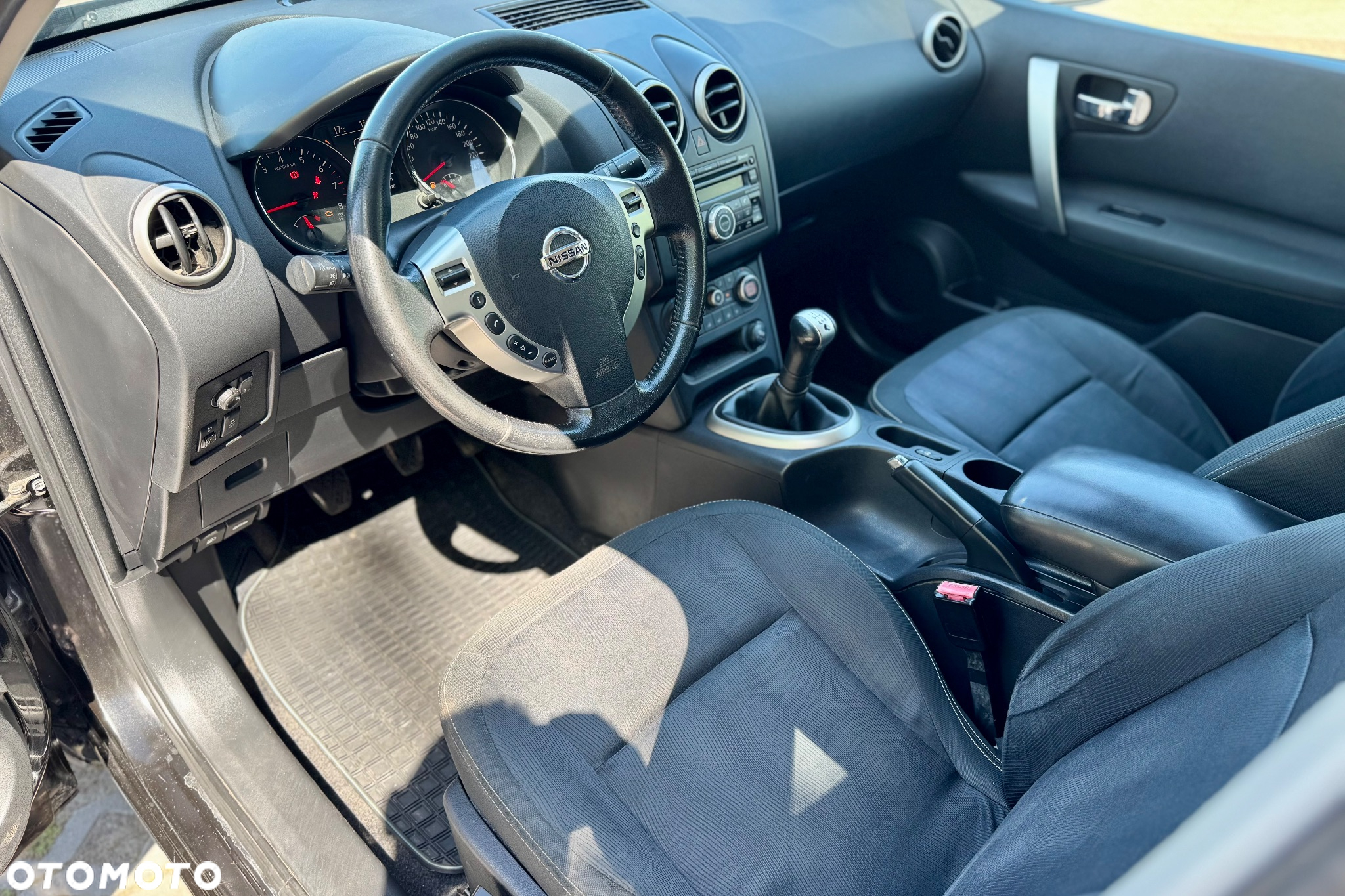 Nissan Qashqai - 13