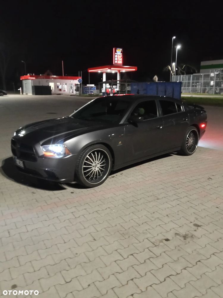 Dodge Charger - 9