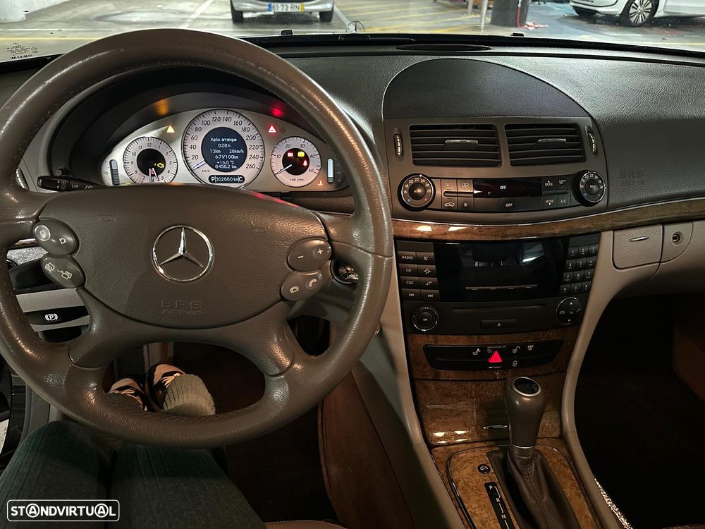 Mercedes-Benz E 220 T CDI Auto Avantgarde - 9