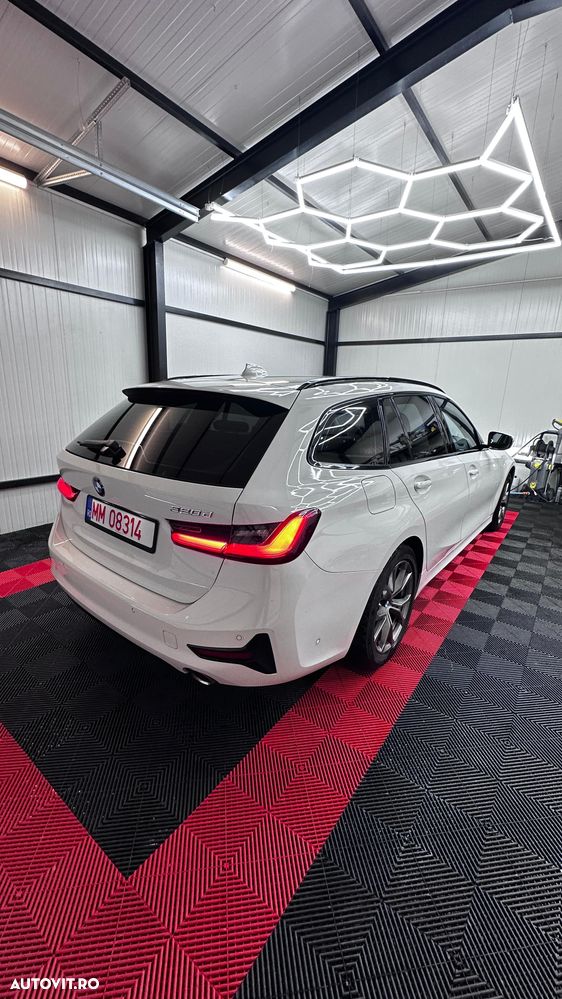 BMW Seria 3 320d Aut. - 19