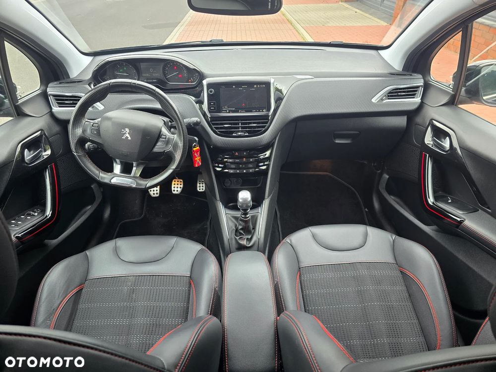Peugeot 208 1.5 BlueHDi GT Line S&S - 25
