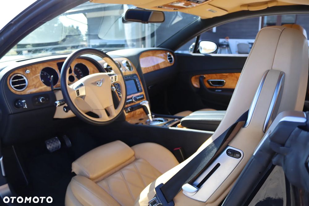 Bentley Continental GT Speed - 23