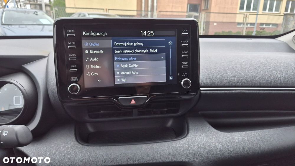 Toyota Yaris Hybrid 1.5 Comfort - 17