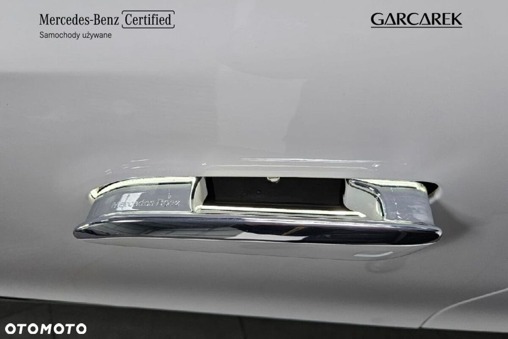 Mercedes-Benz Klasa E - 15