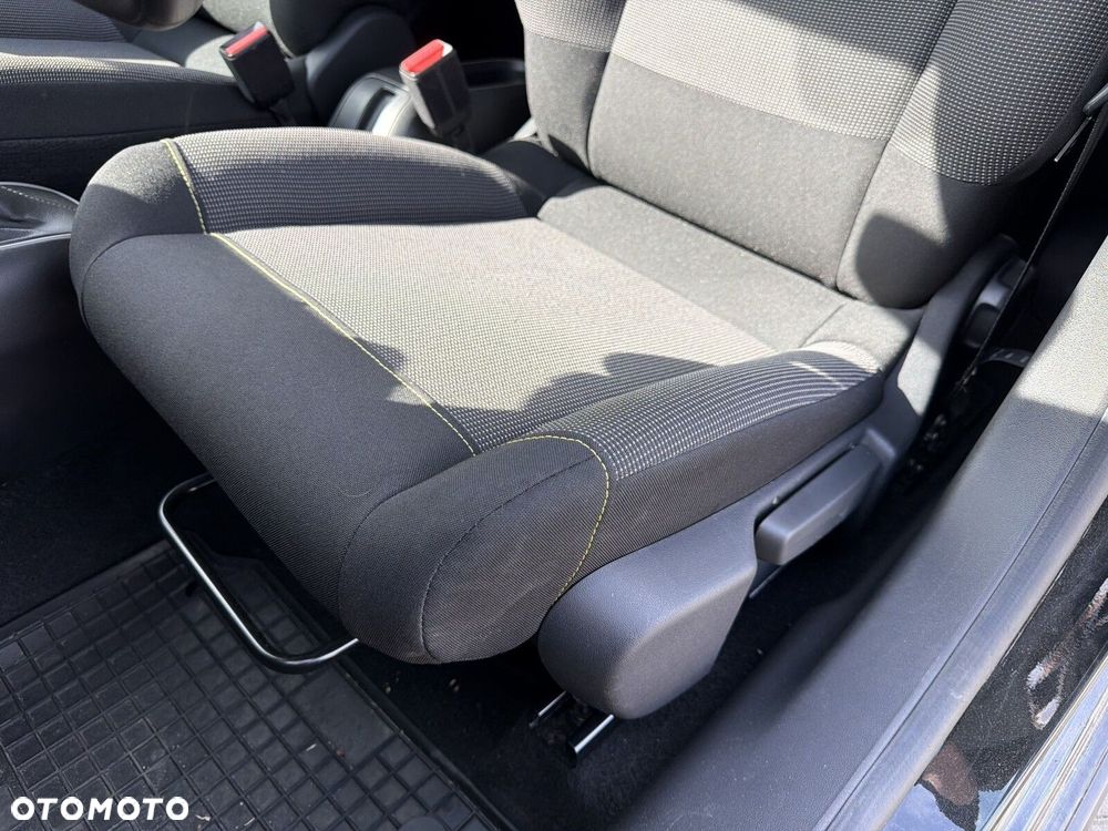 Citroën C3 1.2 PureTech Max EAT6 - 14