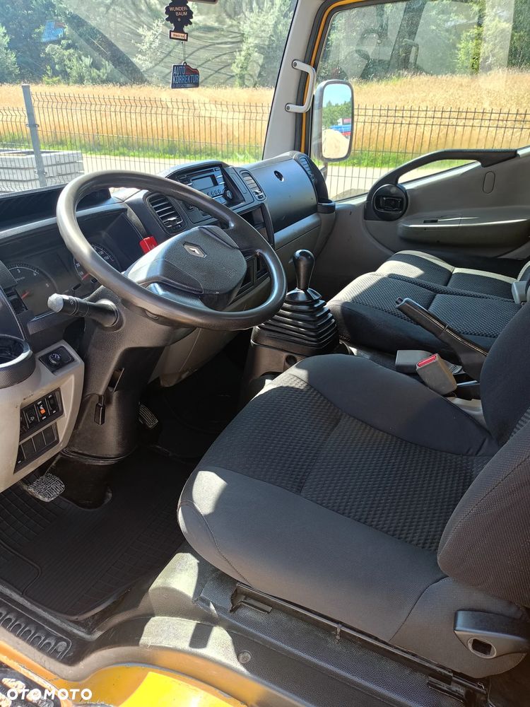 Renault MAXITY - 23