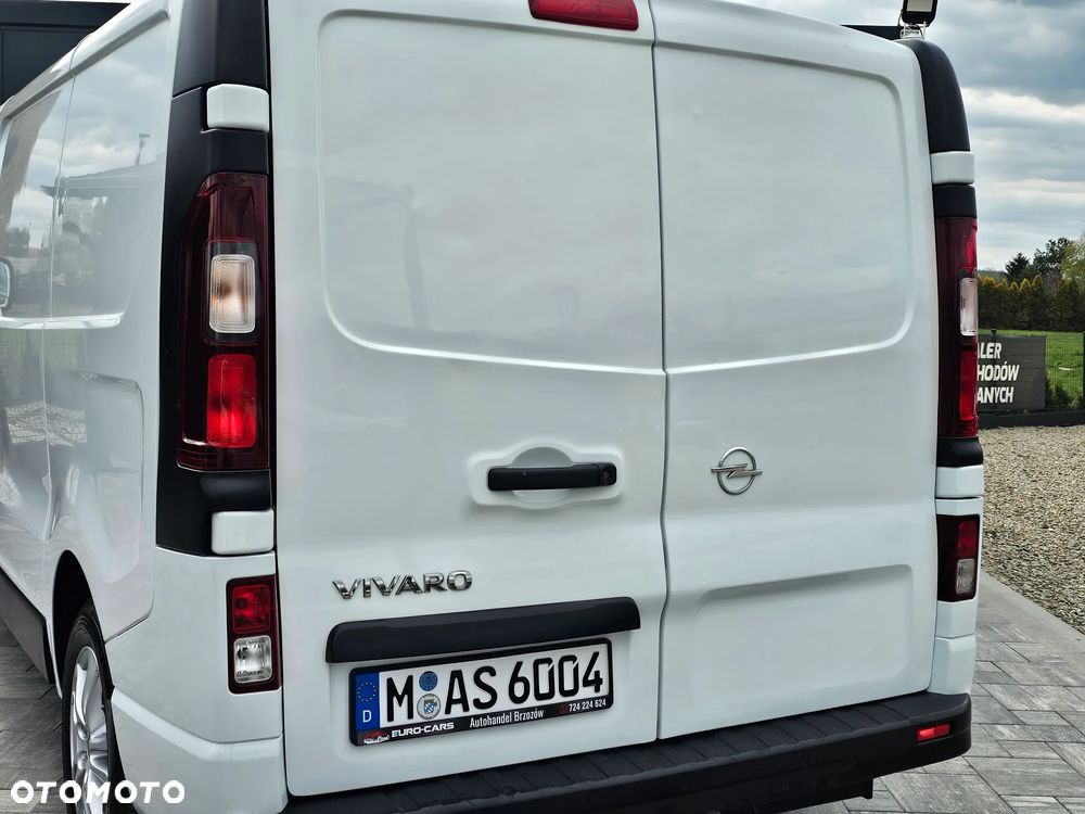 Opel Vivaro - 32
