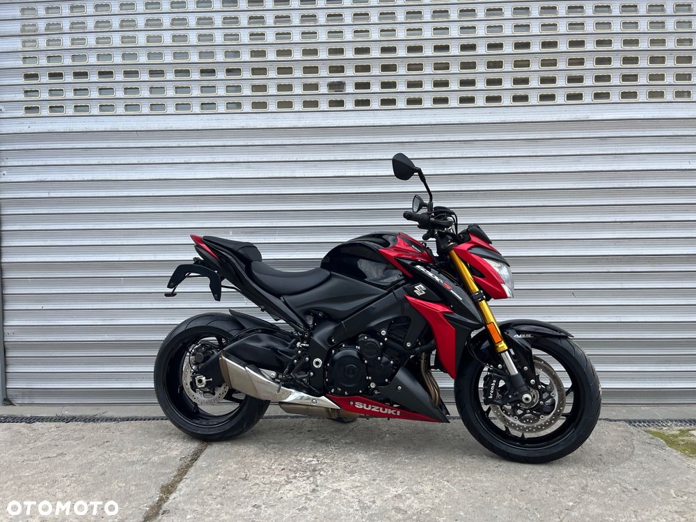 Suzuki GSX 1000 - 34
