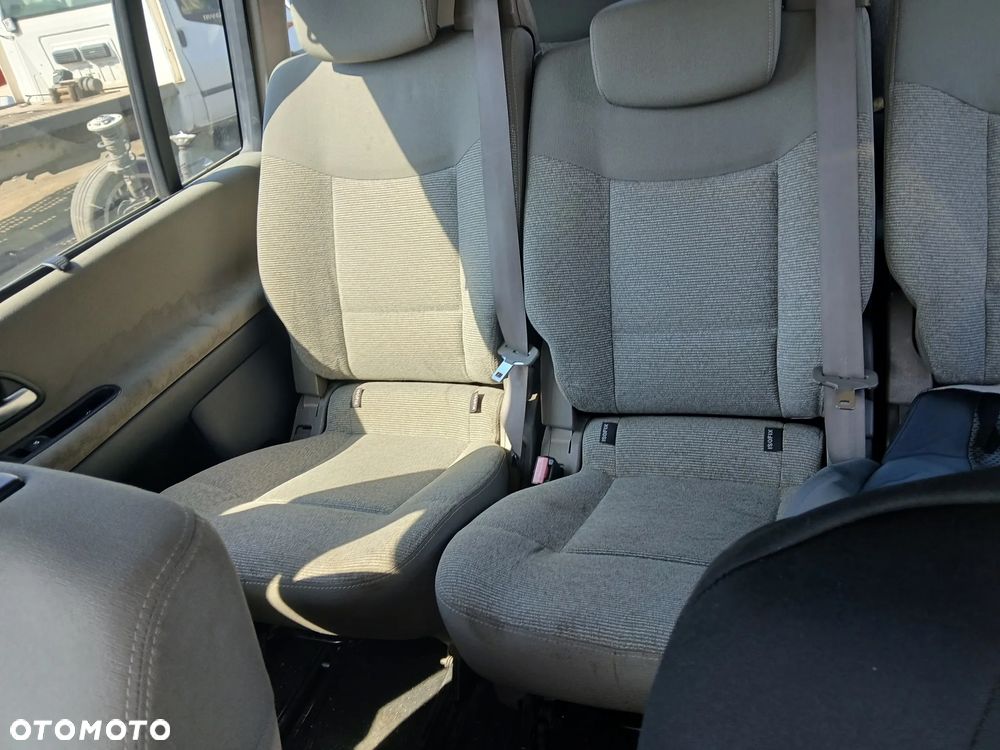 RENAULT ESPACE IV 4 NV676 fotel fotele kanapa deska kokpit podsufitka boczek boczki klamka - 7