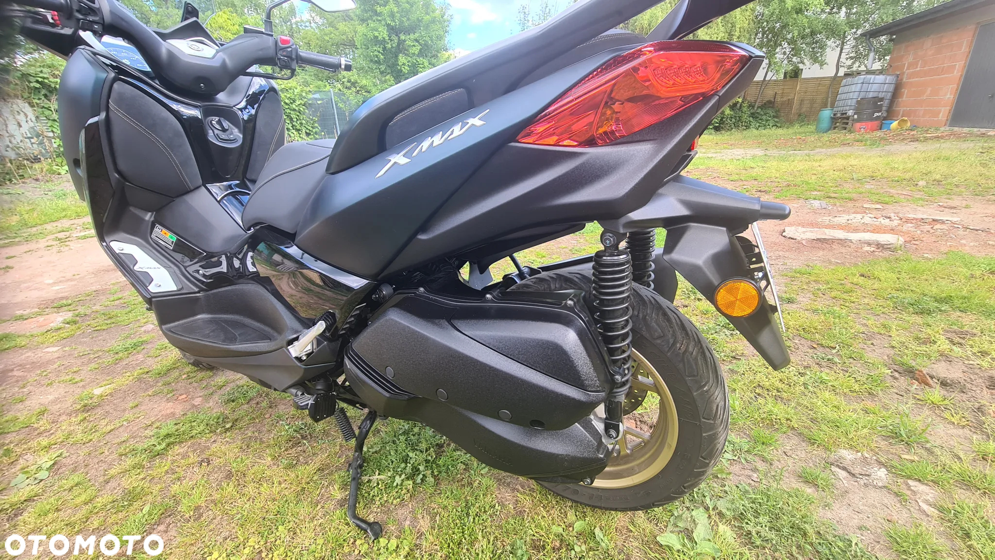 Yamaha X-max - 9