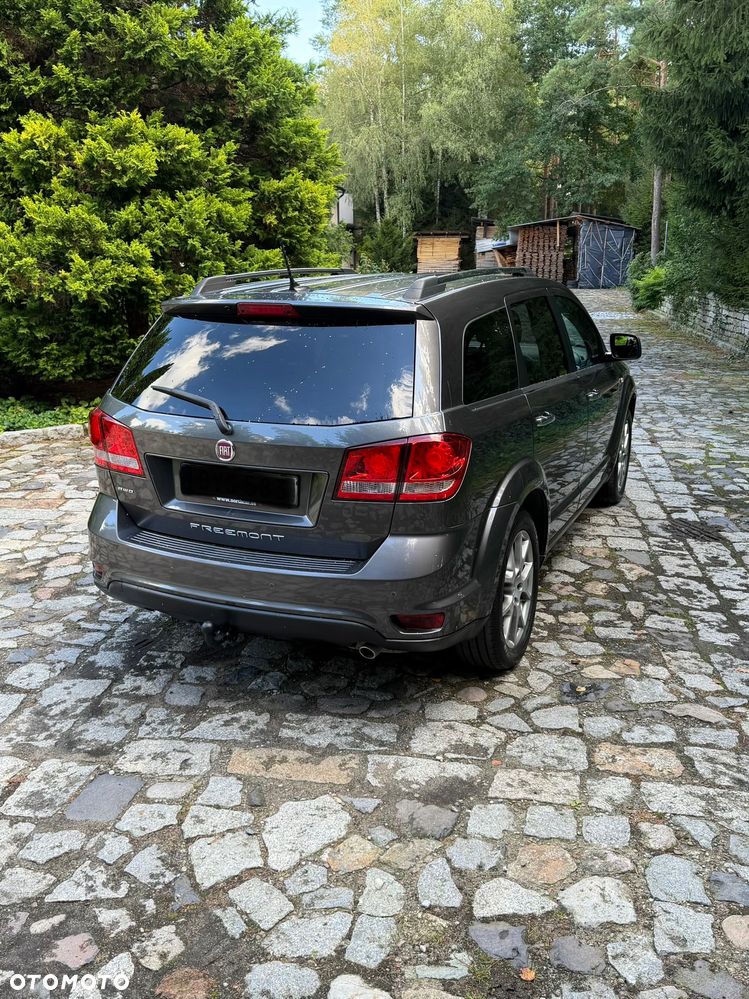 Fiat Freemont 2.0 Multijet 16V DPF Automatik Allrad Cross - 12