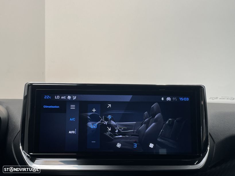 Peugeot 2008 1.2 PureTech Allure Pack - 17