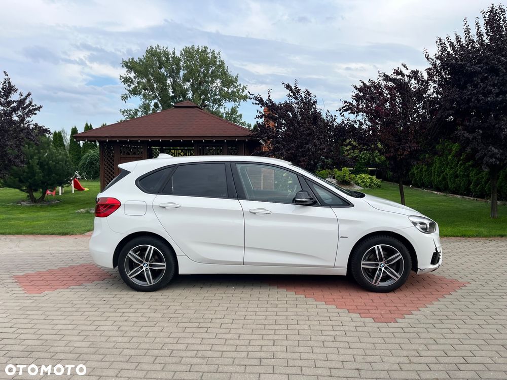 BMW Seria 2 218d xDrive Sport-Aut Sport Line - 4