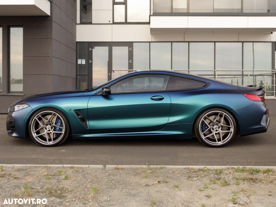 BMW M8 - 5