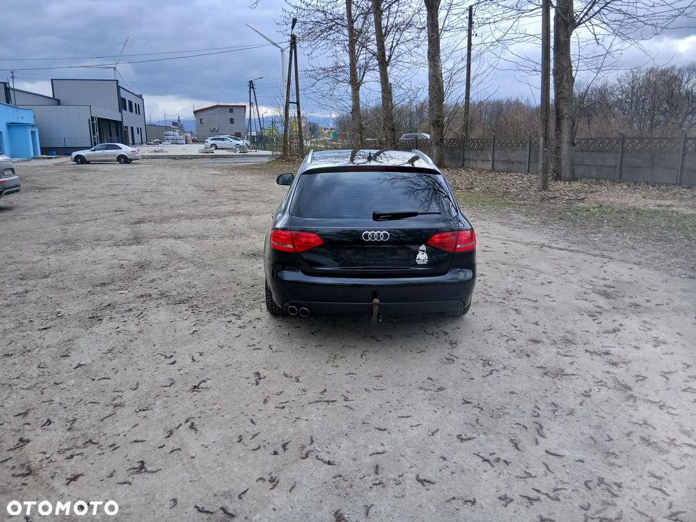 Audi A4 Avant 2.0 TDI - 6