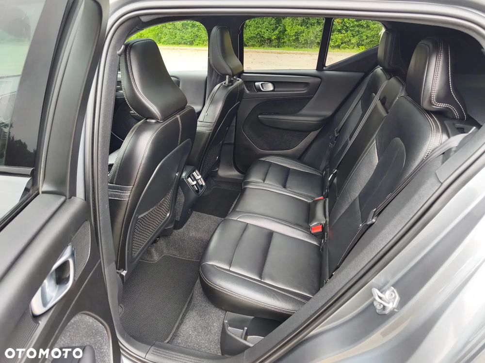Volvo XC 40 D3 R-Design - 19
