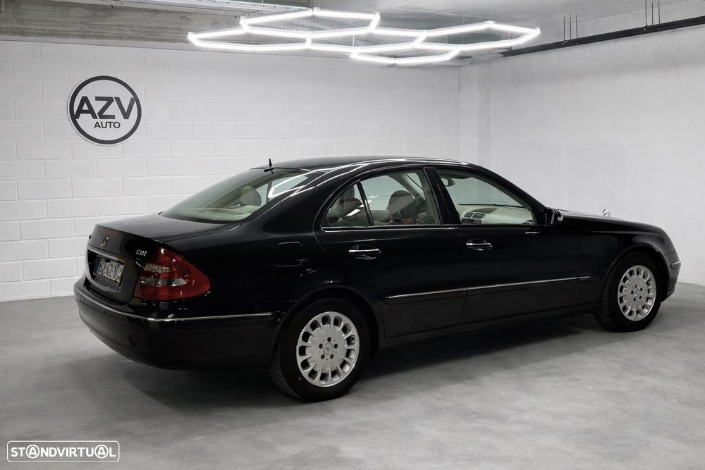 Mercedes-Benz E 220 - 4