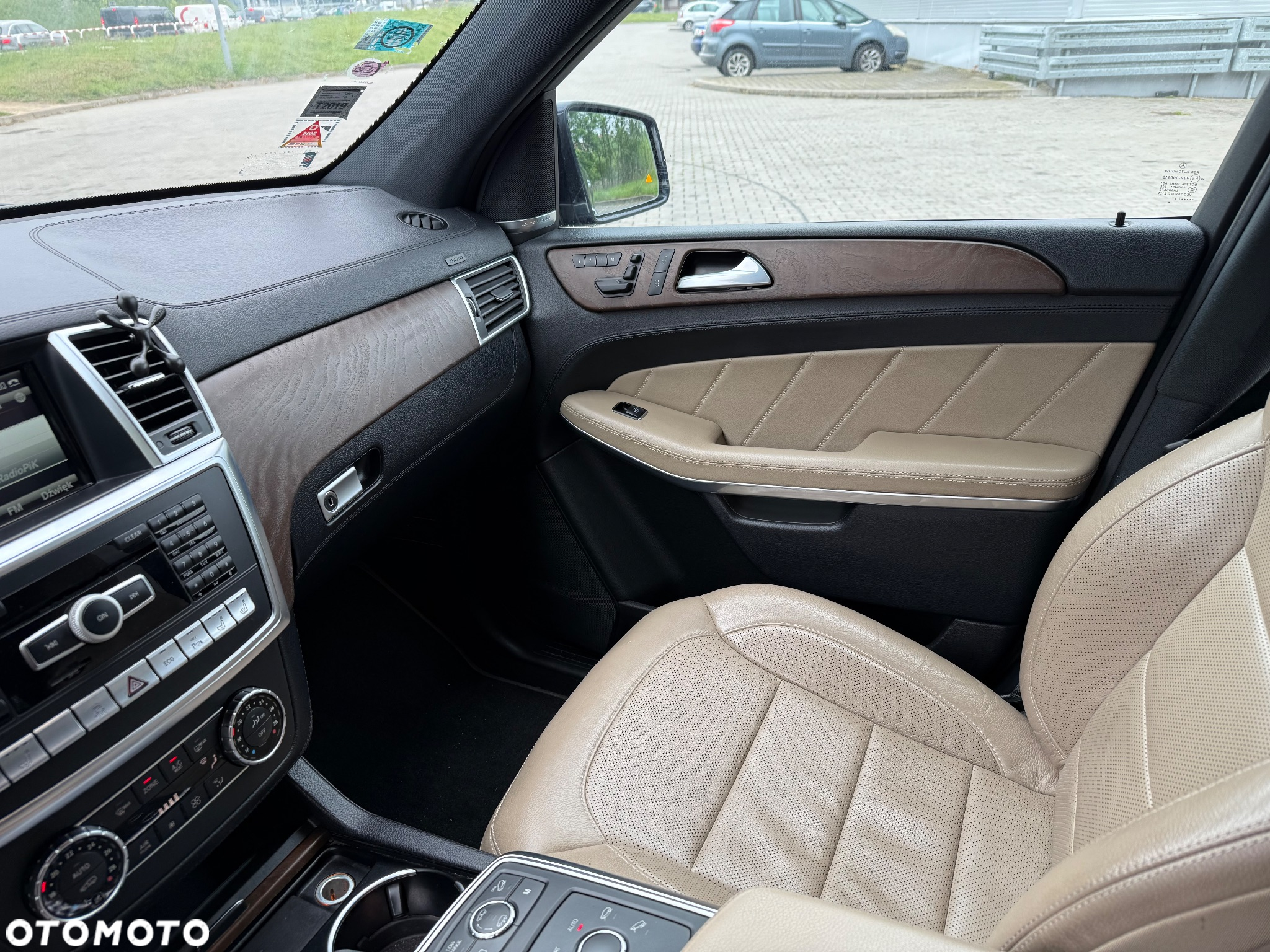 Mercedes-Benz GL 500 4-Matic - 27