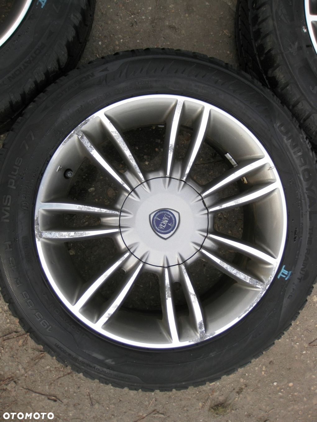 LANCIA YPSILON FELGI ALUMINIOWE 6J x15 ET40 4x98 735425975 KOMPLET - 3