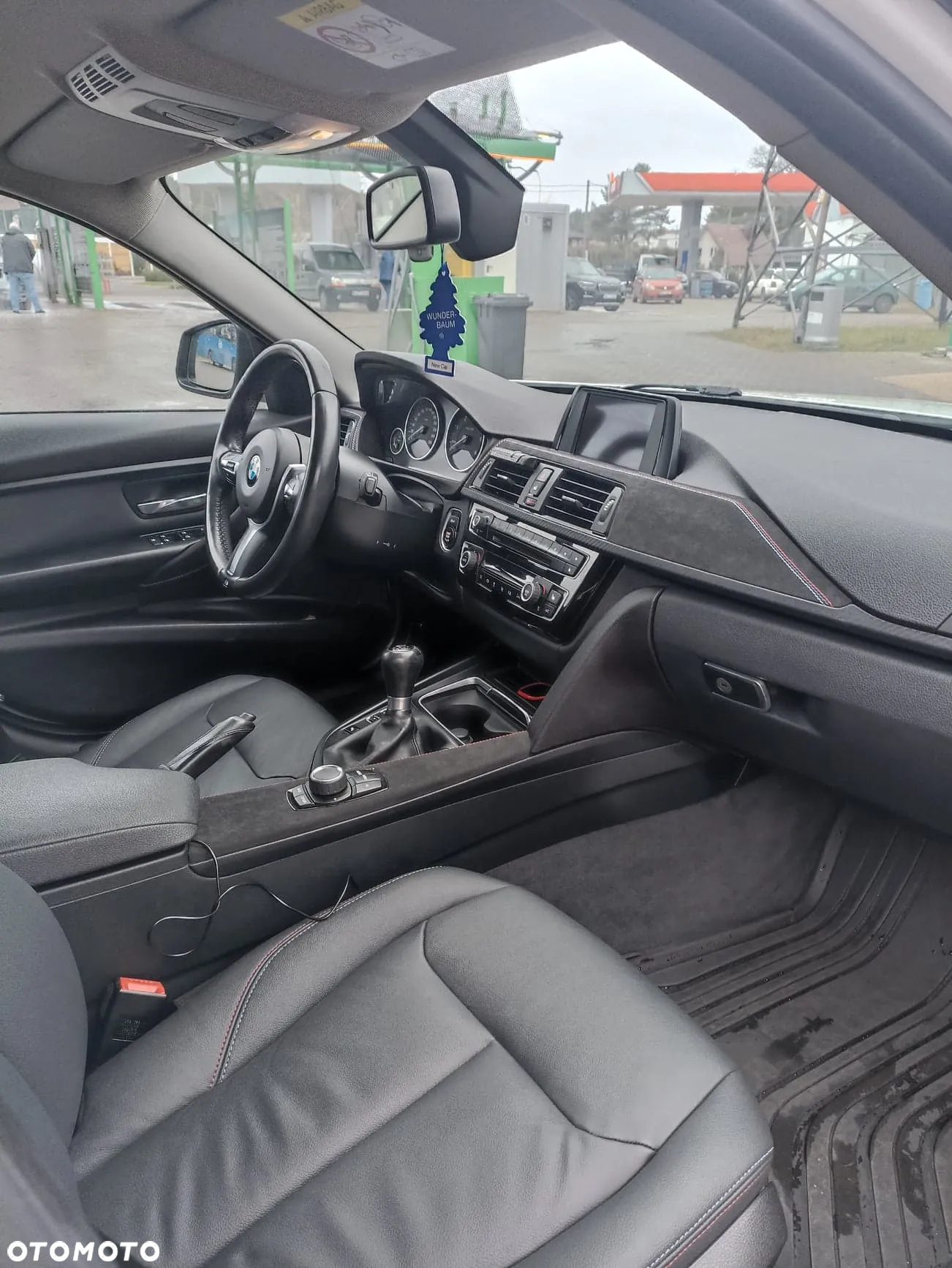 BMW Seria 3 320d xDrive Advantage - 5