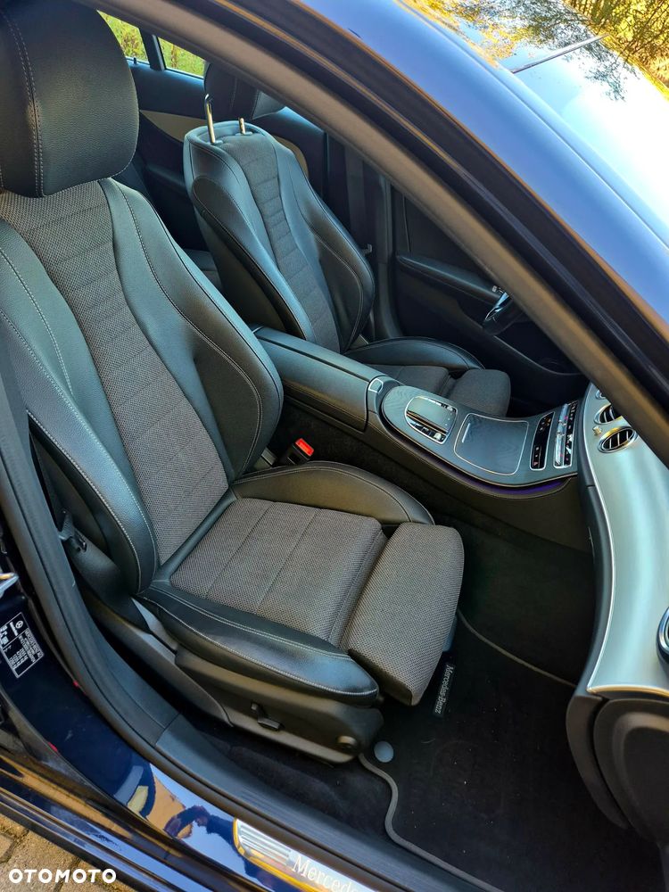 Mercedes-Benz Klasa E 220 d 4-Matic Avantgarde - 21