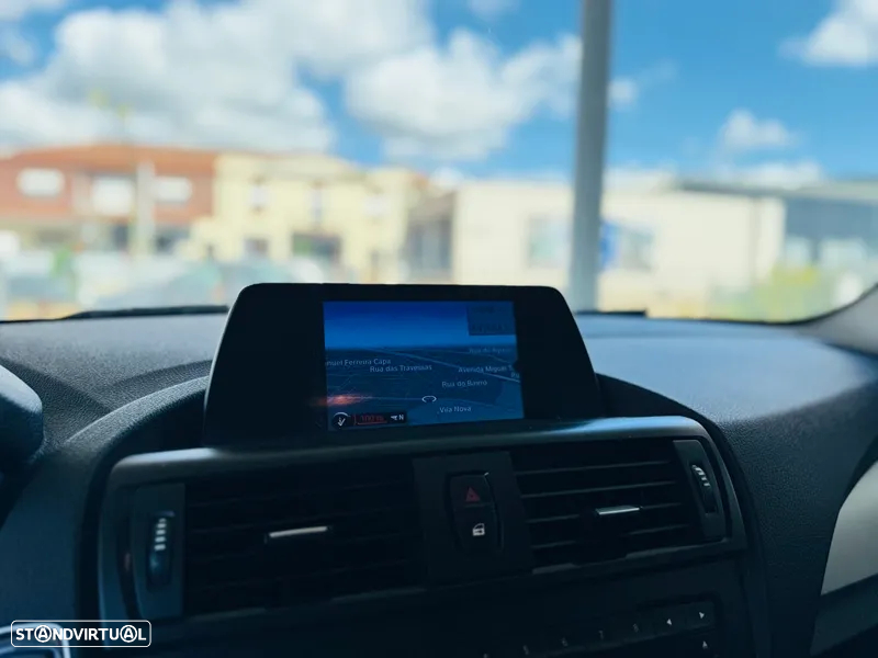 BMW 116 d EDynamics Line Urban - 26