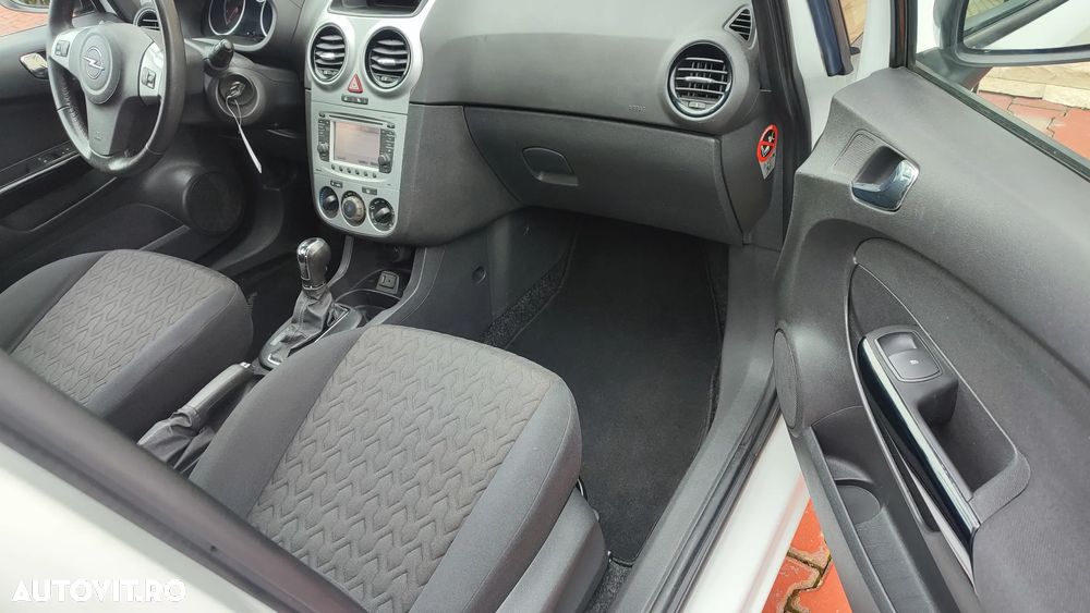 Ford Fiesta 1.0 EcoBoost Powershift Titanium - 6