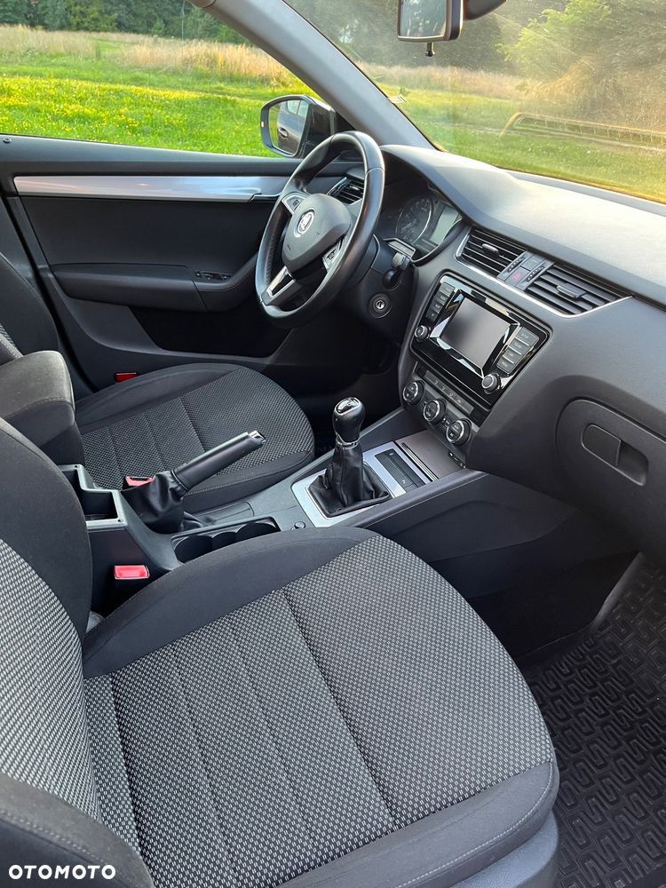 Skoda Octavia 1.6 TDI Ambition - 13