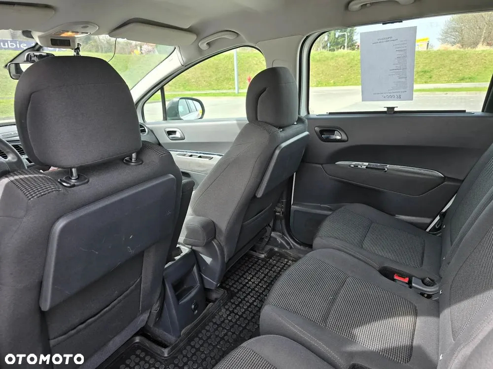 Peugeot 5008 1.6 HDi Premium - 10