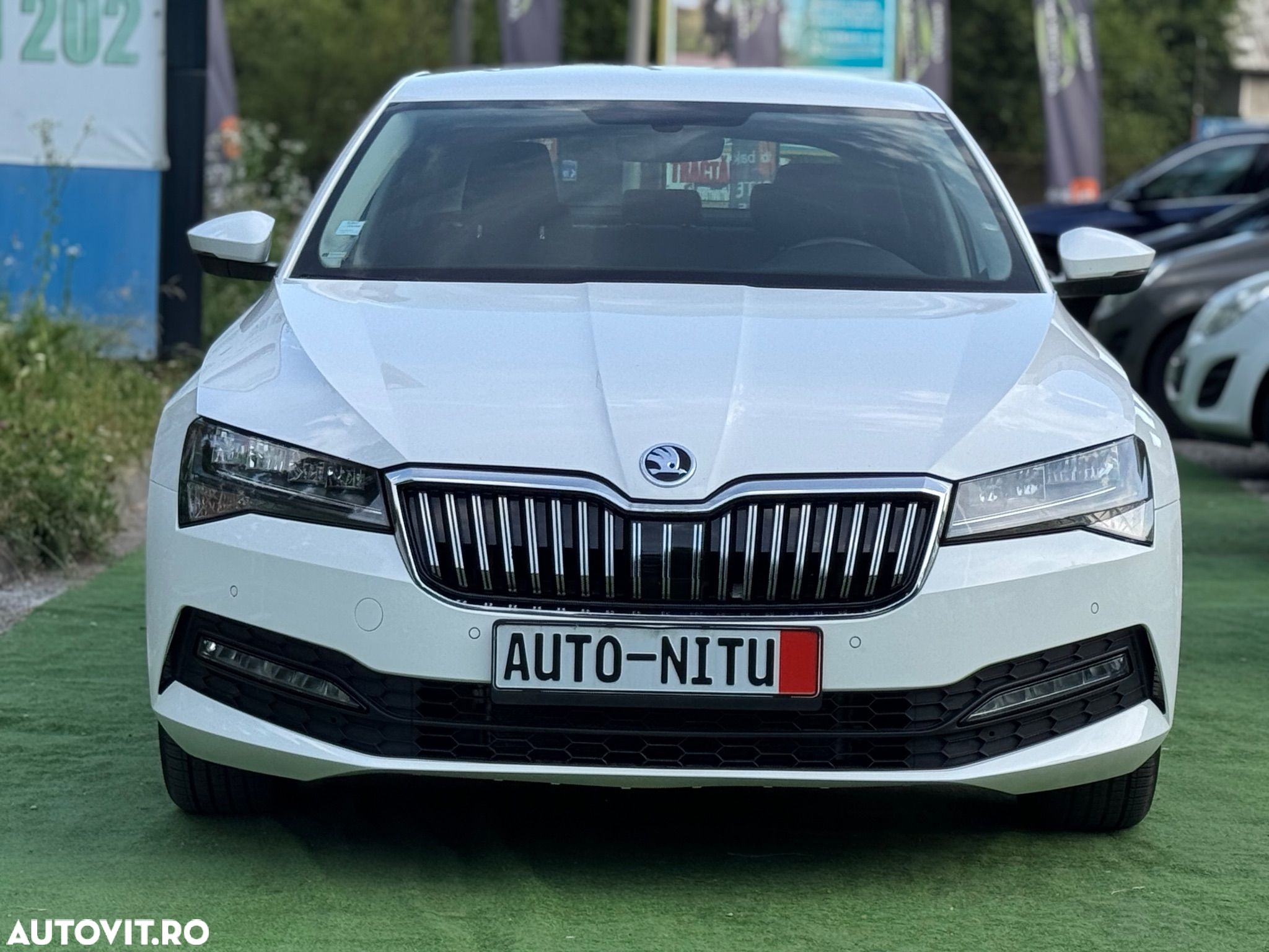 Skoda Superb - 1