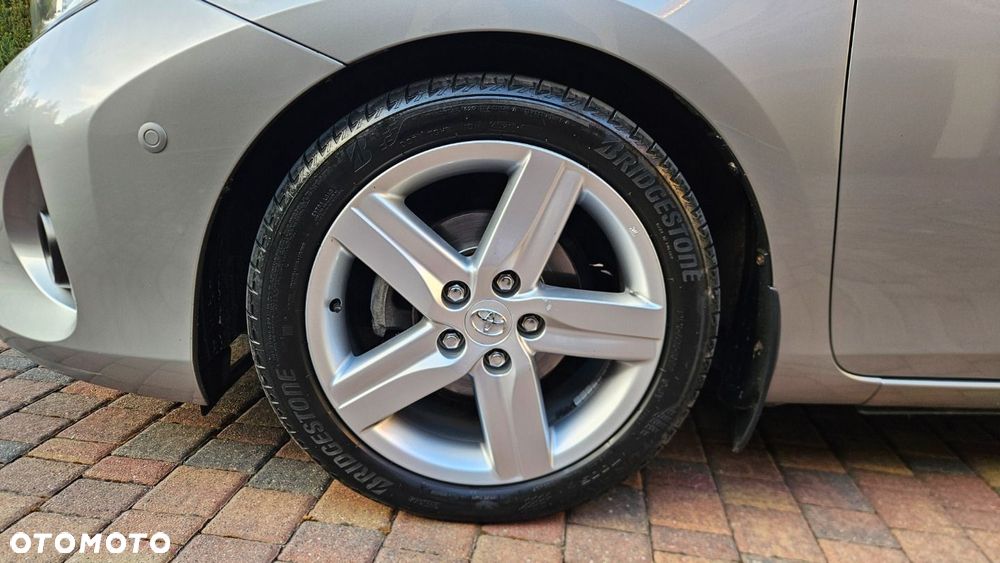Toyota Auris 1.6 Valvematic Multidrive S Touring Sports Life - 16