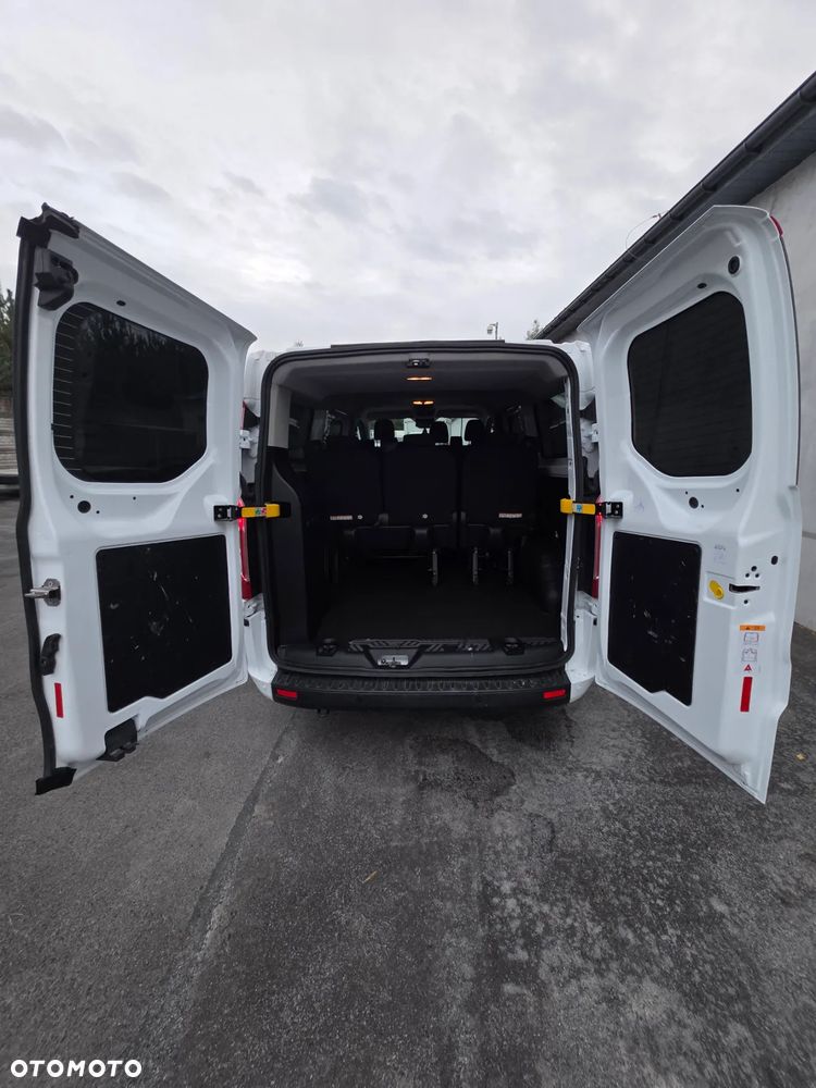 Ford Transit Custom - 24