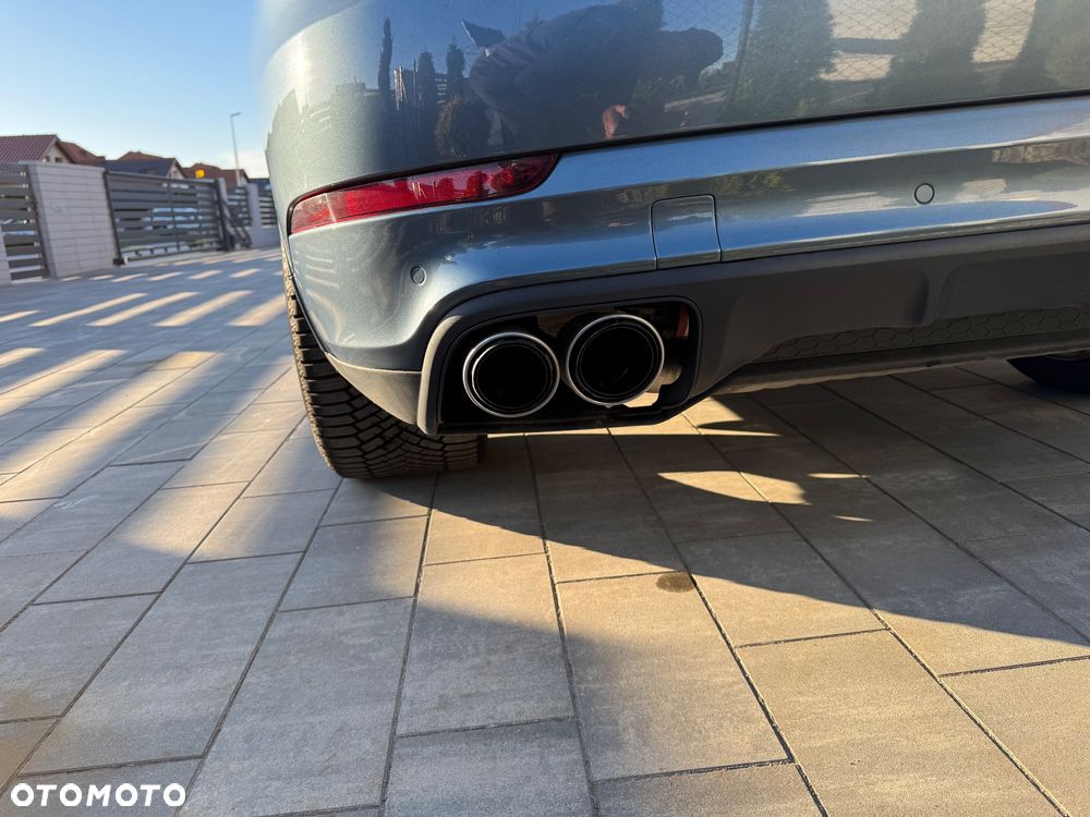 Porsche Cayenne Platinum Edition - 9