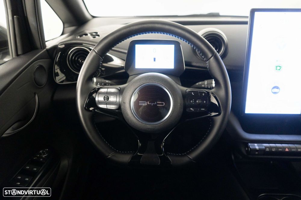 BYD Dolphin 60.4 kWh Design - 29