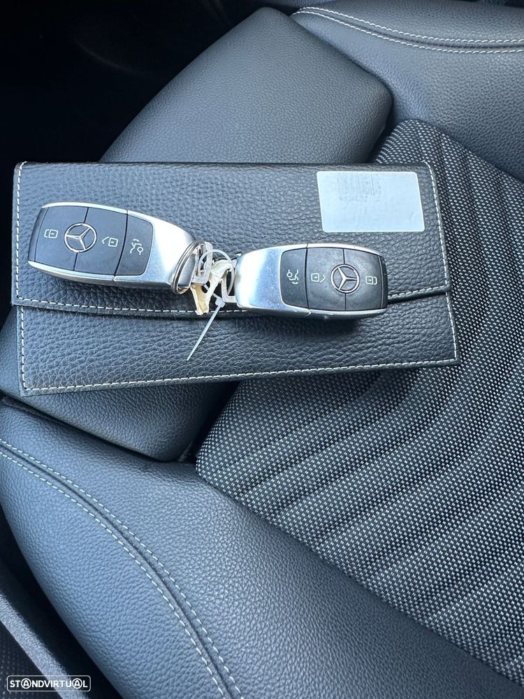 Mercedes-Benz GLA 250 e Style - 27