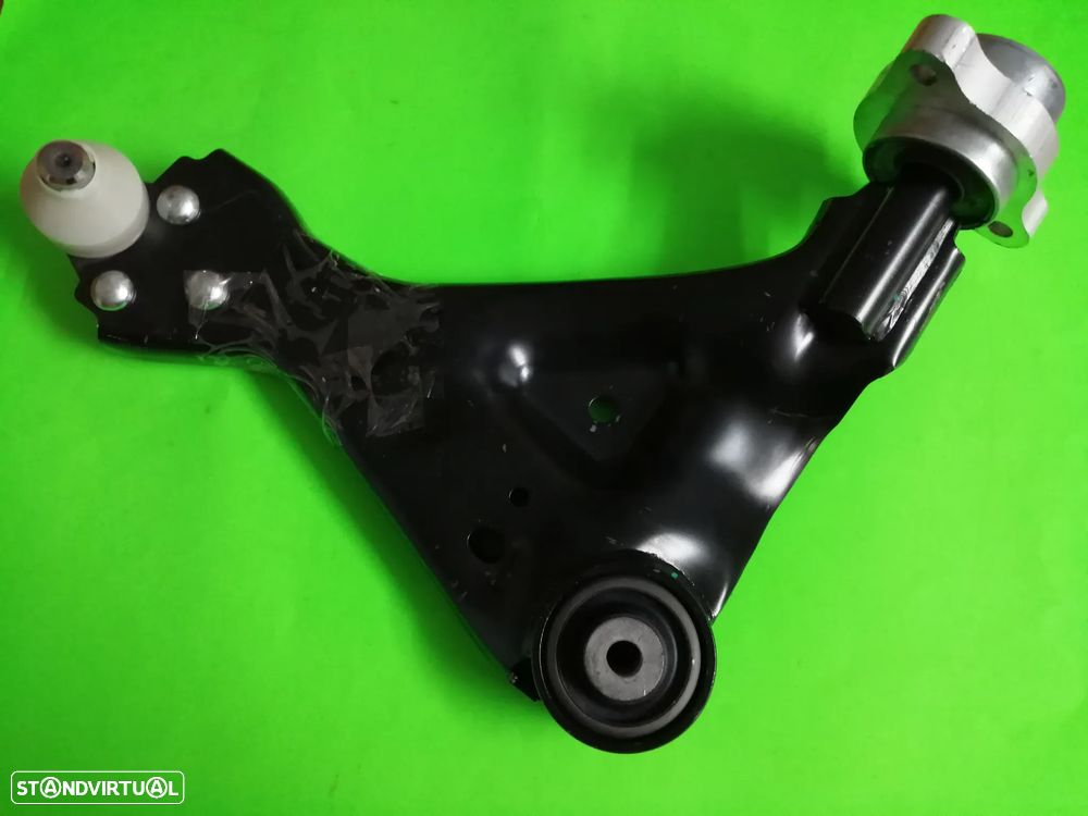 Braço / Braços de Suspensão - Mercedes Vito - 2