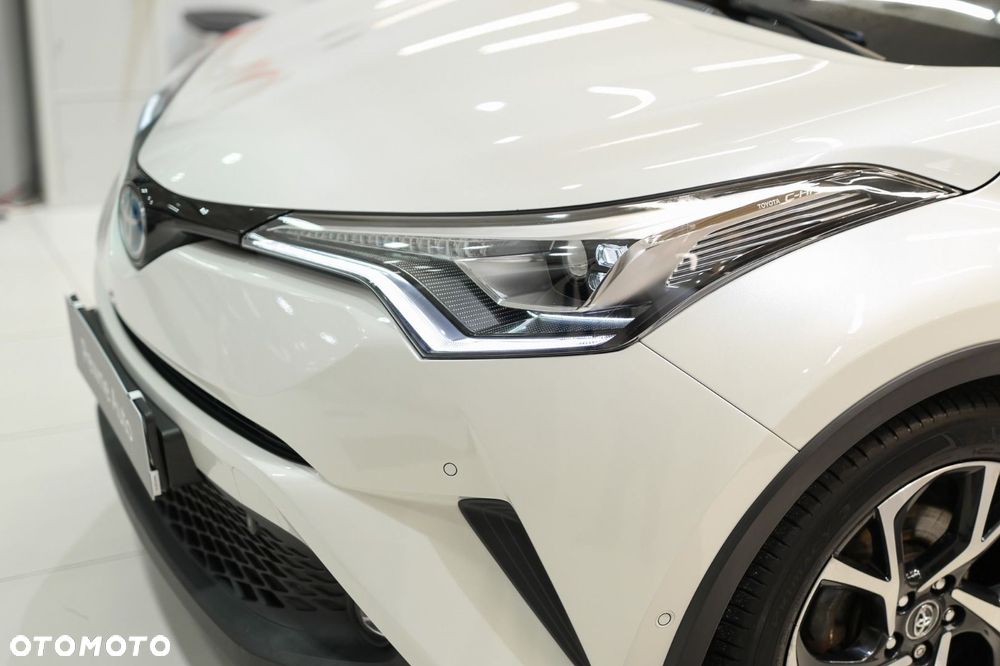 Toyota C-HR - 34