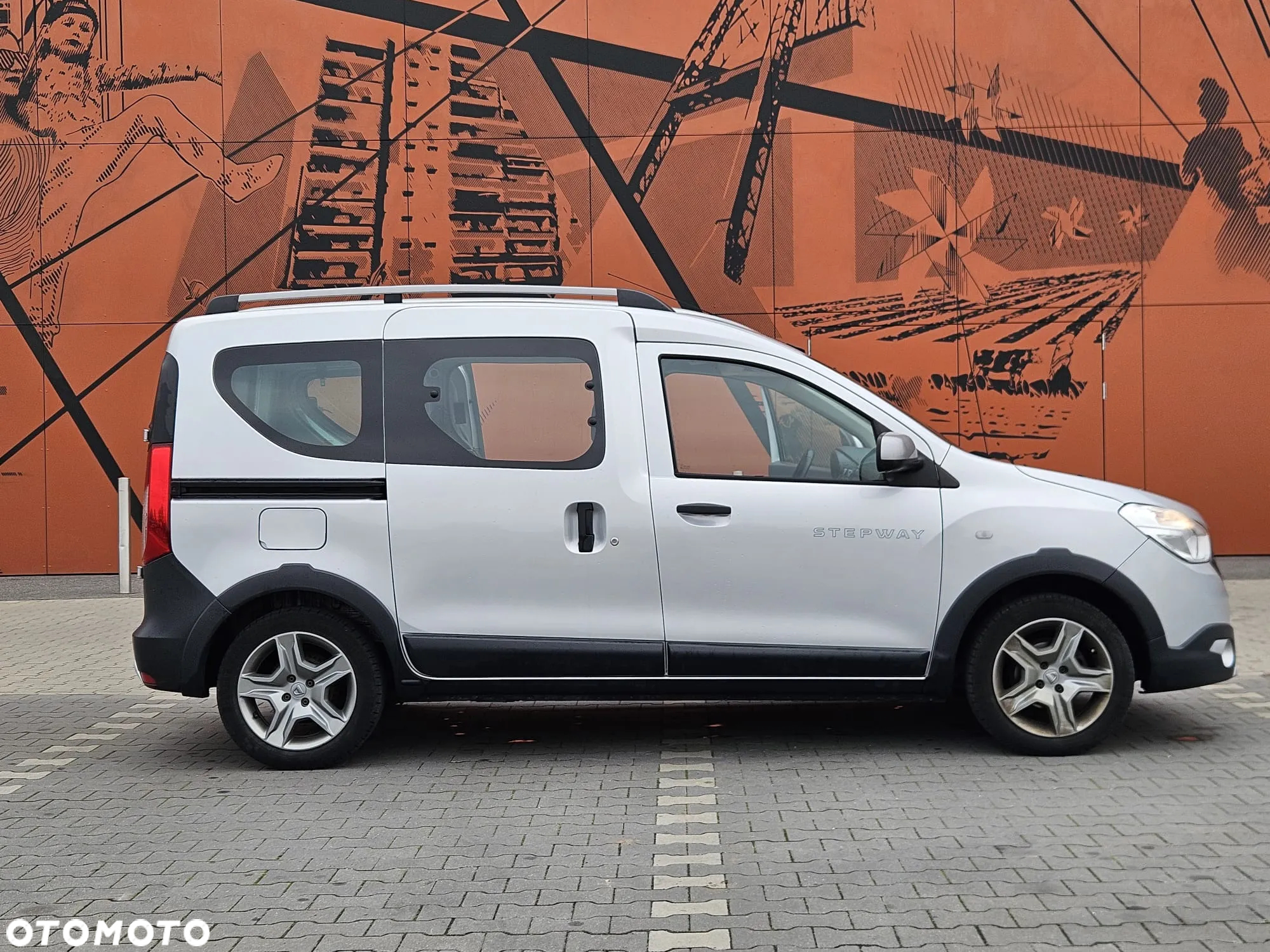Dacia Dokker 1.6 SCe Stepway - 25