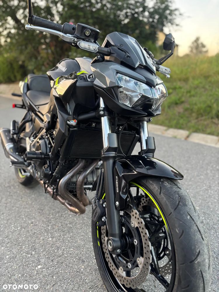 Kawasaki Z 650 - 17