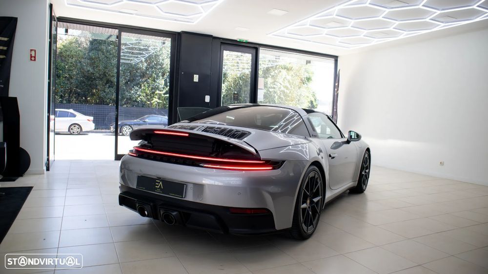 Porsche 911 (992) Targa 4 GTS - 5