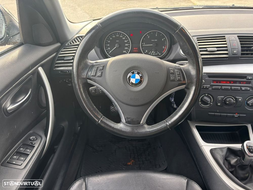 BMW 116 d Urban Line - 26