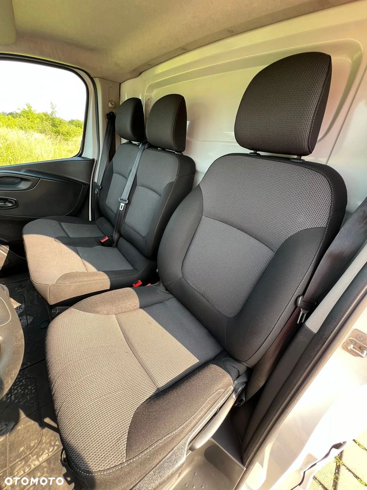 Renault Trafic - 17