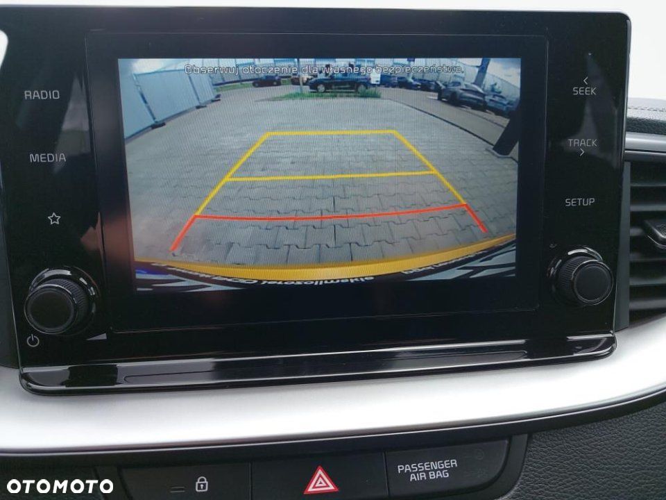 Kia XCeed - 24