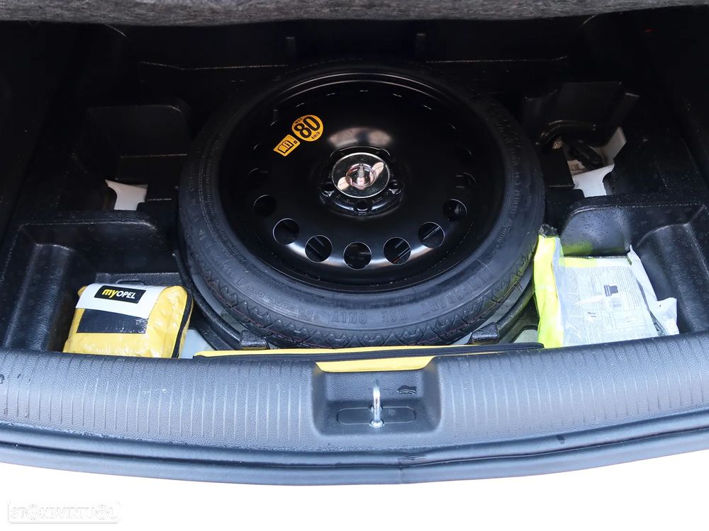 Opel Astra 1.6 CDTI DPF ecoFLEX S&S Edition - 19