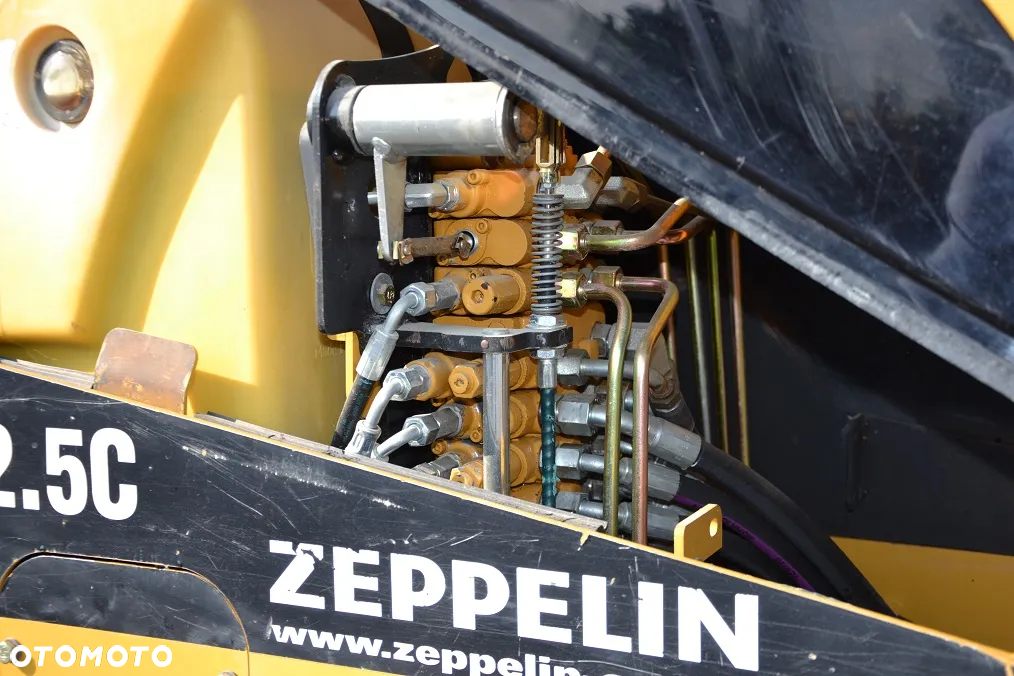 Caterpillar 302.5 - 18