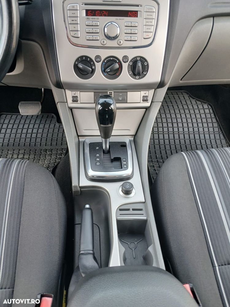 Ford Focus - 4