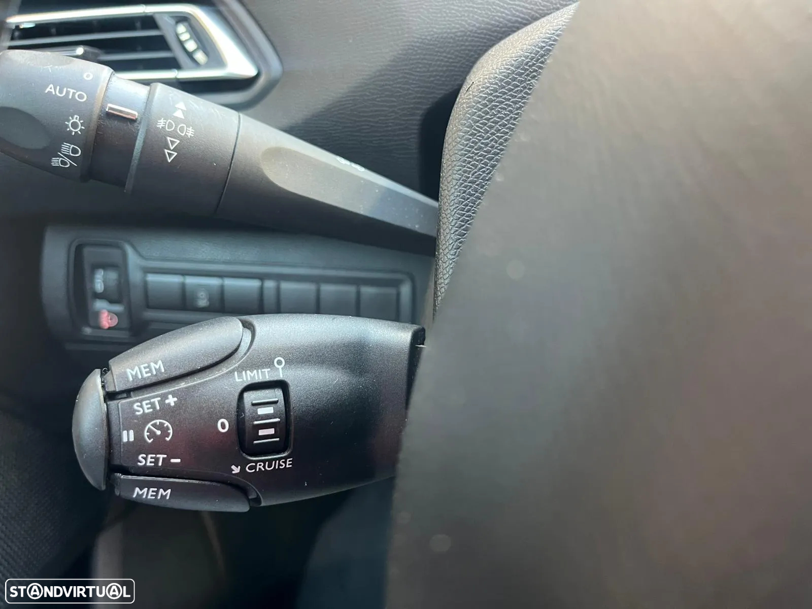 Peugeot 308 SW 1.5 BlueHDi Style - 27