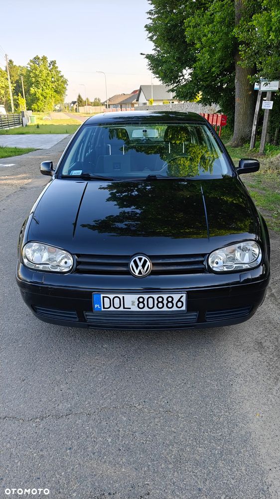 Volkswagen Golf 1.9 TDI - 6
